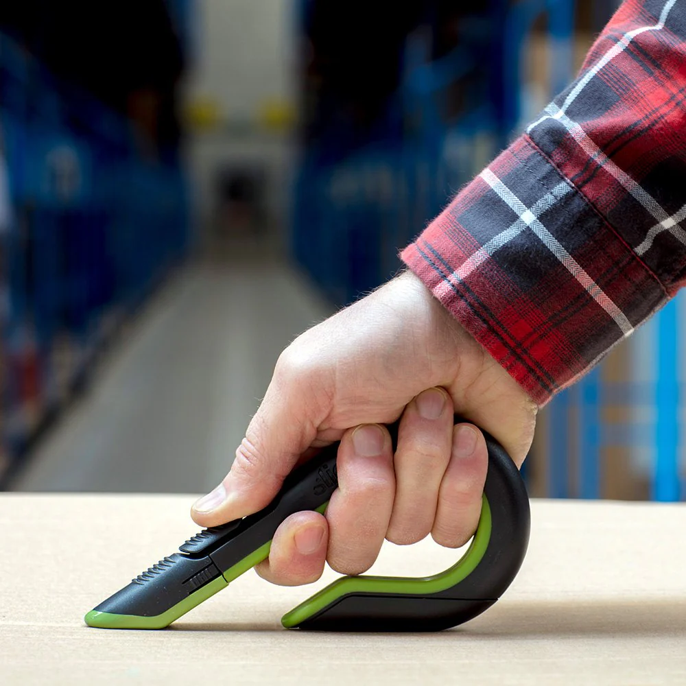 Auto-Retractable Box Cutter - Image 2